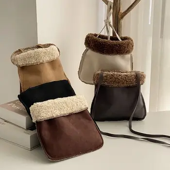 Корейская коричневая замшевая маленькая квадратная сумка из овечьей шерсти, плюшевая сумка для женщин, осенне-зимняя пушистая сумка для мобильного телефона через плечо