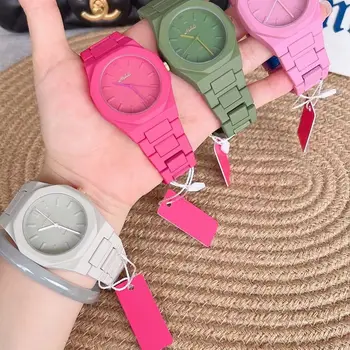 Креативные и модные Женские кварцевые часы с силиконовым большим циферблатом, водонепроницаемые стальные часы Корейского карамельного цвета Relogios Femino