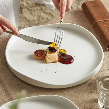 Креативная керамическая тарелка для стейка из спагетти в западном стиле неправильной формы, Круглая Белая посуда для приготовления пищи, Домашняя посуда, Обеденная тарелка, Кухонные принадлежности