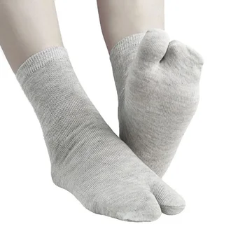 1 пара японских унисекс кимоно Шлепанцы Сандалии Раздельный носок Спортивные носки для ходьбы двумя пальцами 3
